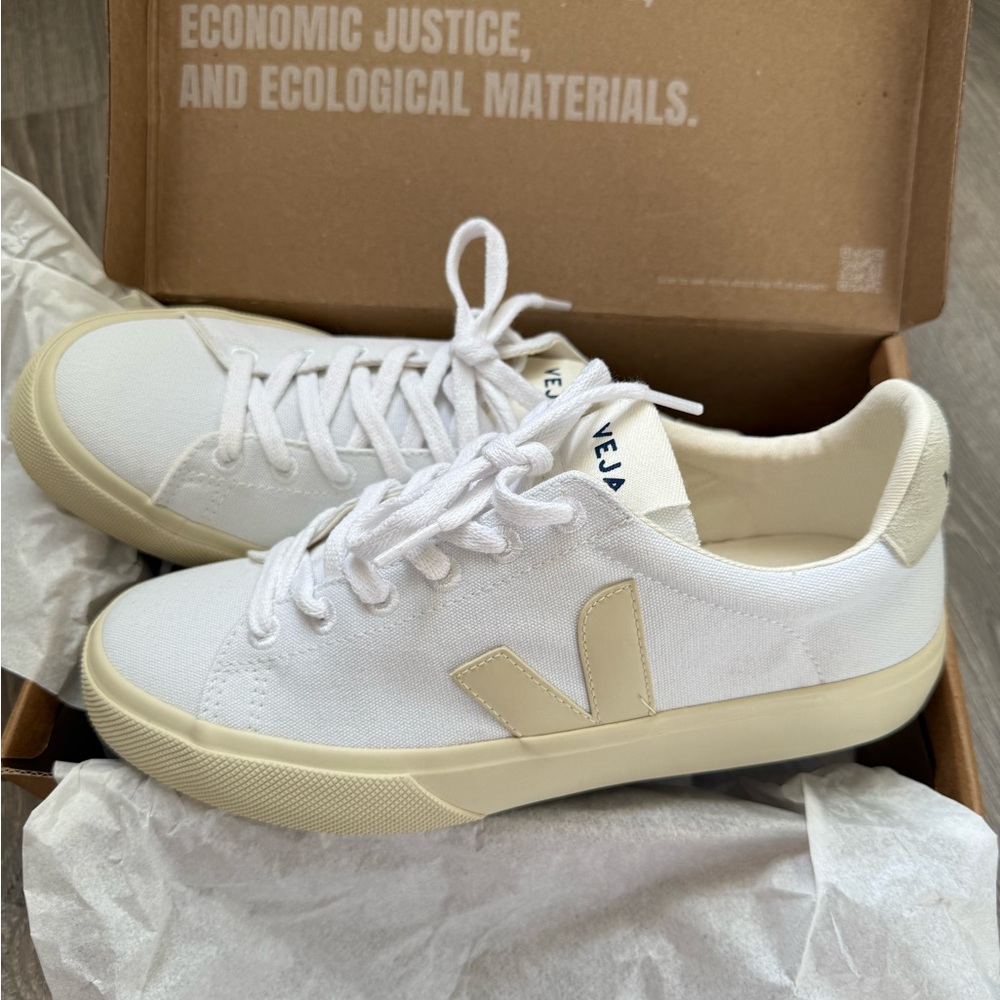 VEJA CAMPO CANVAS WHITE PIERRE
